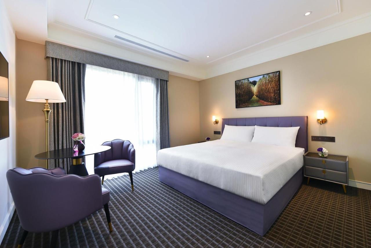 Fullon Poshtel - Shuili Hotel Bagian luar foto