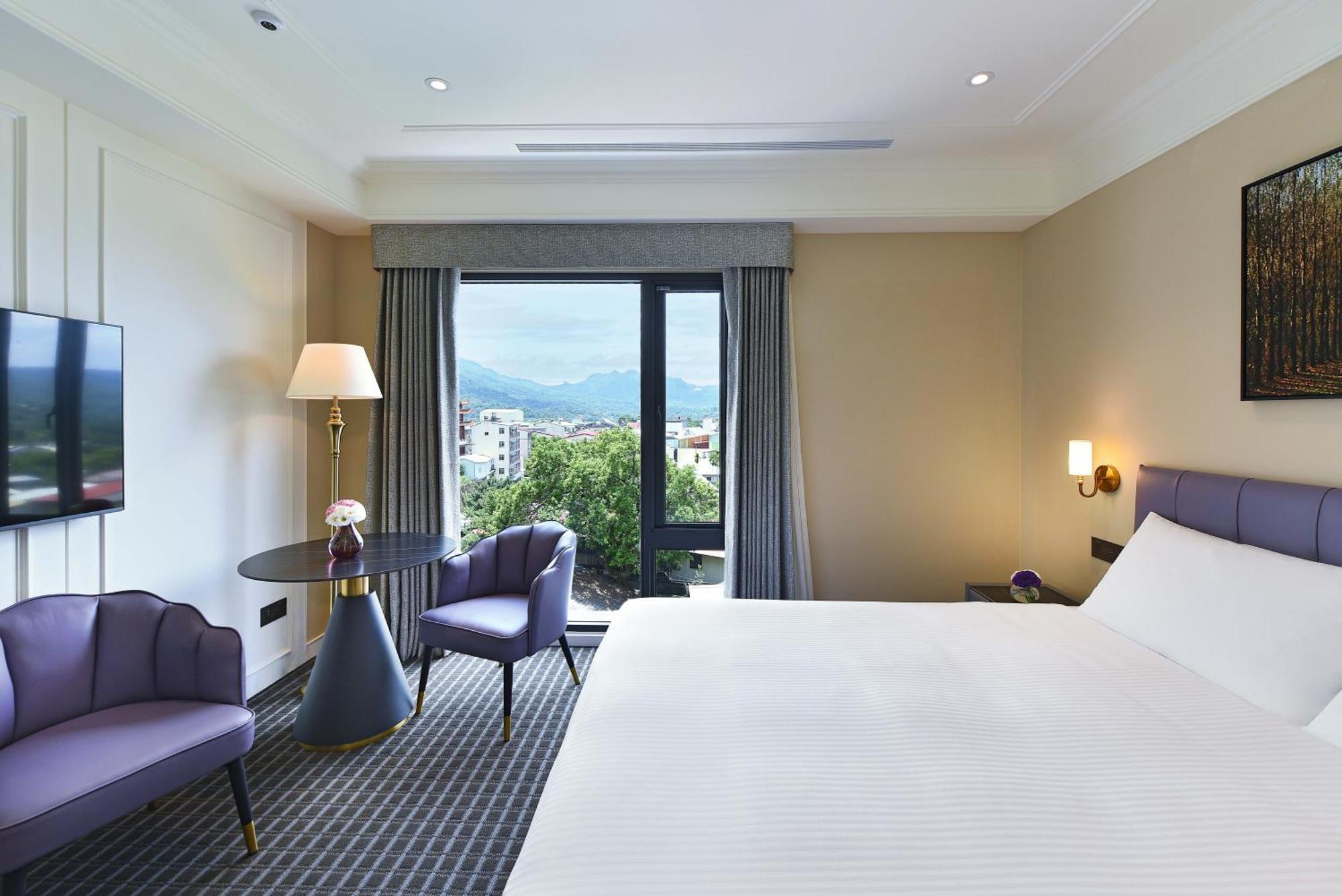 Fullon Poshtel - Shuili Hotel Bagian luar foto